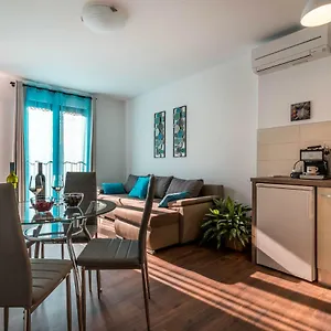 Market Apartment Pula